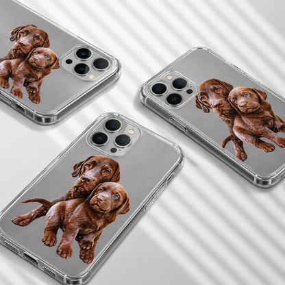 Tre cover personalizzate con immagini di cuccioli di labrador marroni. Materiale trasparente.
