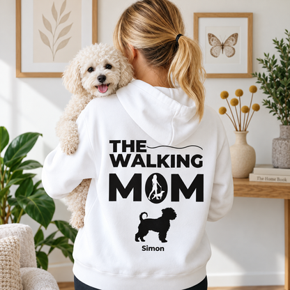 Felpa con cappuccio bianca personalizzata con testo nero "THE WALKING MOM" e figura di cane.