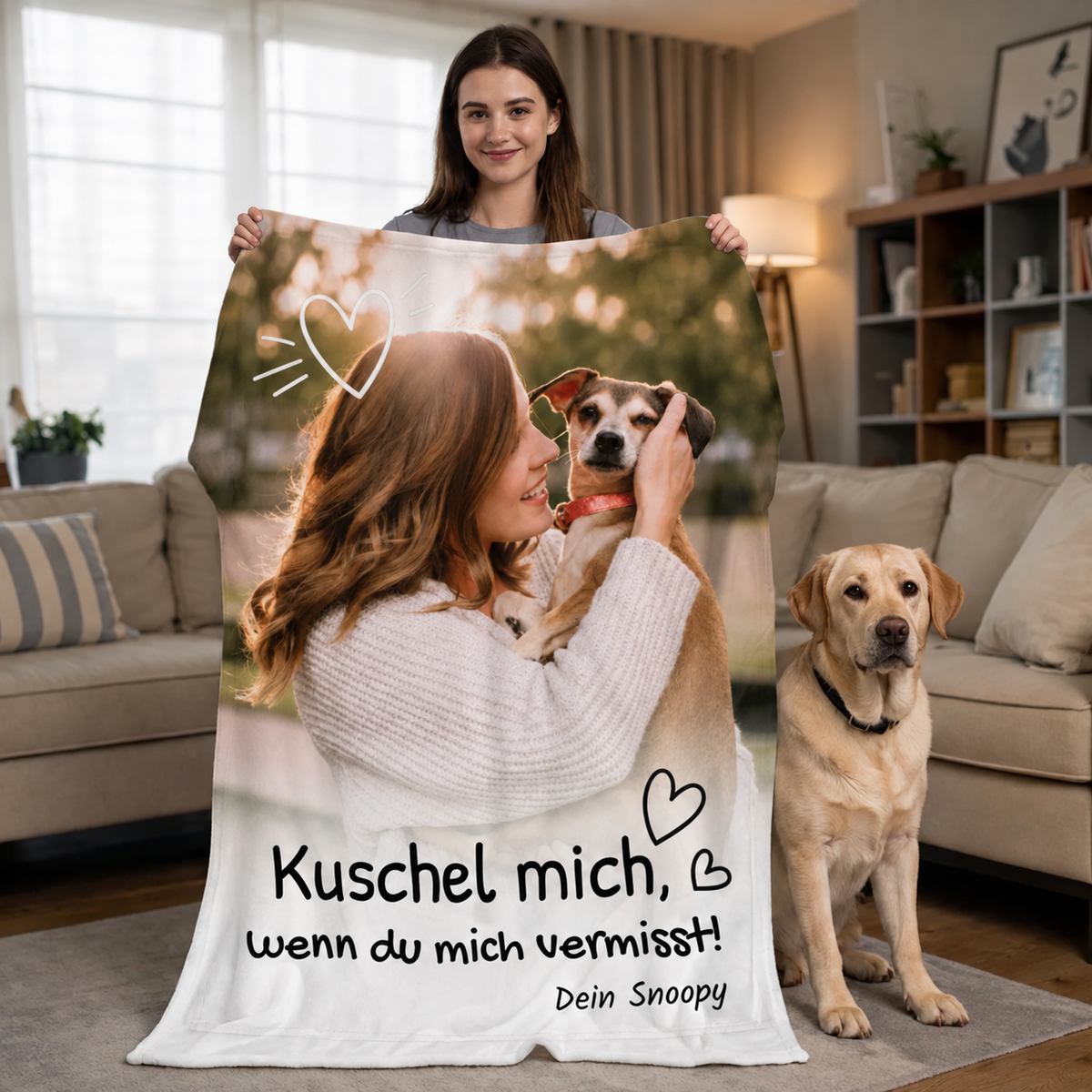 Coperta personalizzata con foto di una donna, due cani e testo in un ambiente domestico.