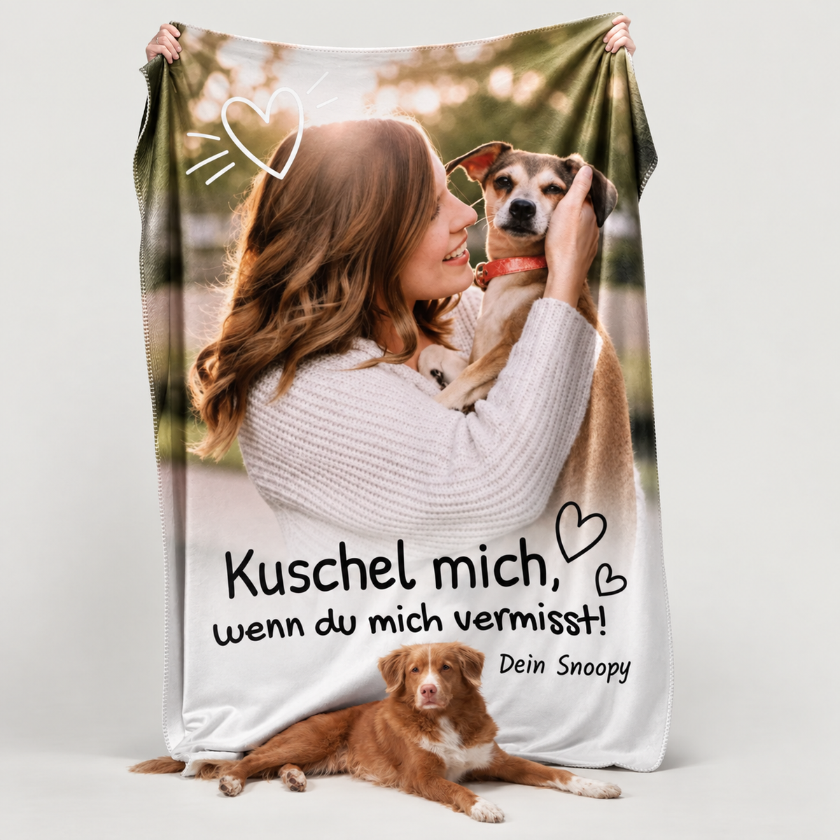 Coperta per animali personalizzata con foto e testo, in morbido materiale grigio, ideale per coccolarsi.