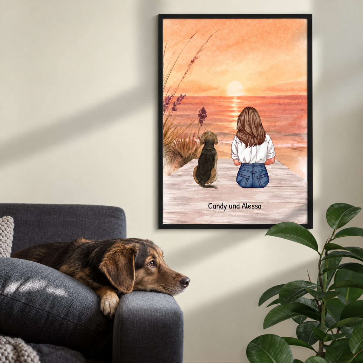 Arte da parete personalizzata con una donna e il suo cane in spiaggia al tramonto. Cornice inclusa.