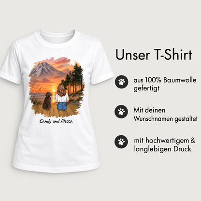 T-shirt bianca in 100% cotone con stampa personalizzabile di una persona e un cane al tramonto.