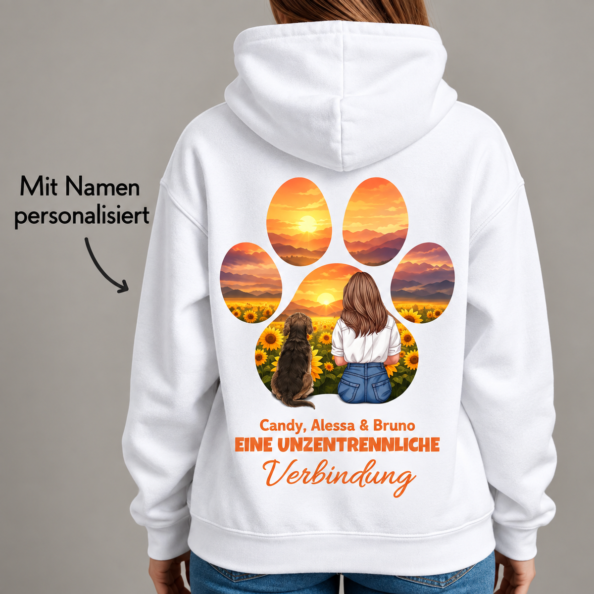 Felpa con cappuccio bianca con grafica personalizzata di una ragazza e un cane davanti a girasoli e tramonto.