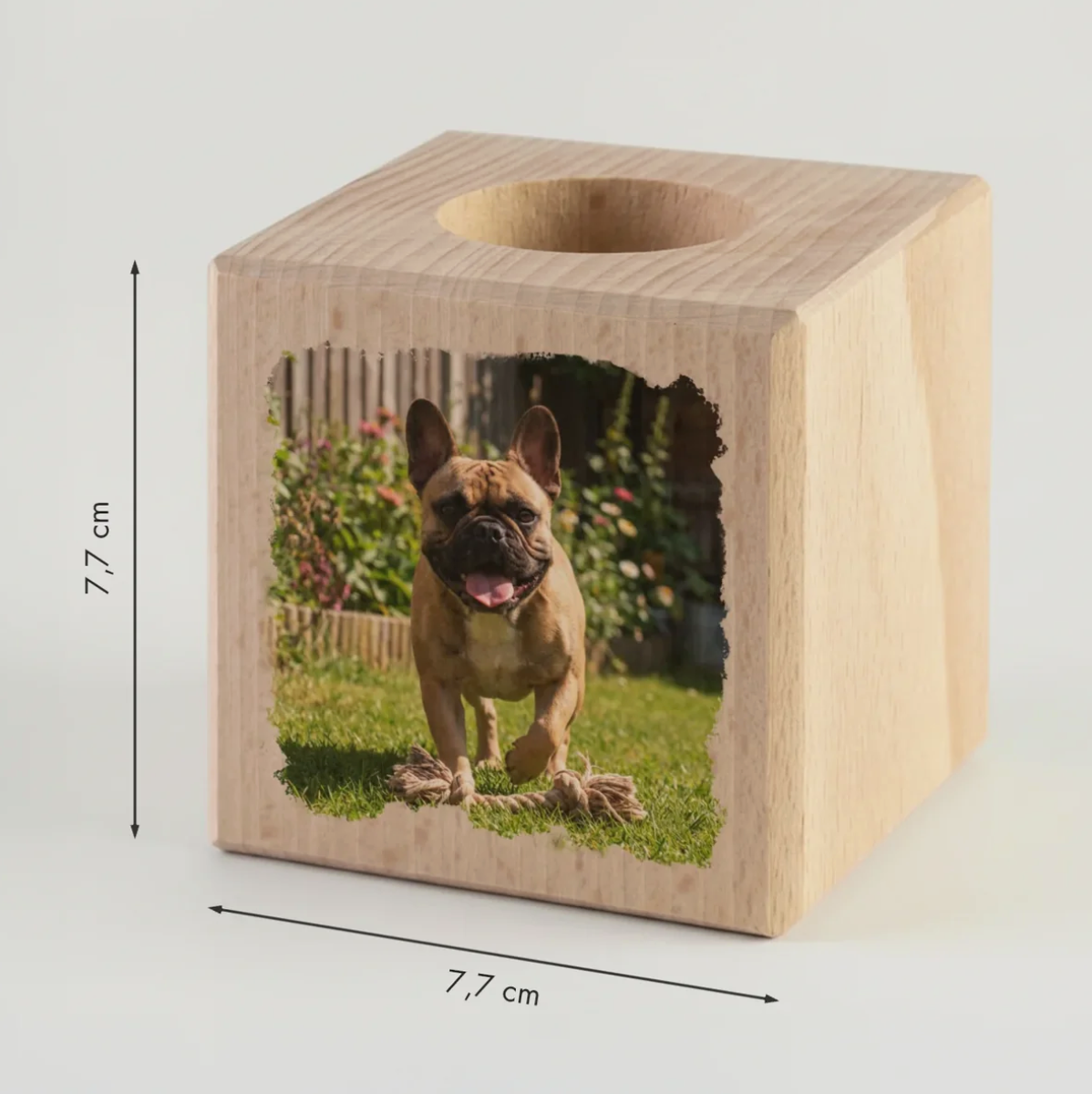 Cubo portacandela in legno personalizzato con foto di cane, dimensioni 7,7 cm x 7,7 cm.