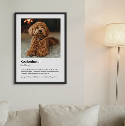Poster personalizzato con la definizione "Seelenhund" e foto di un cane in una cornice nera.