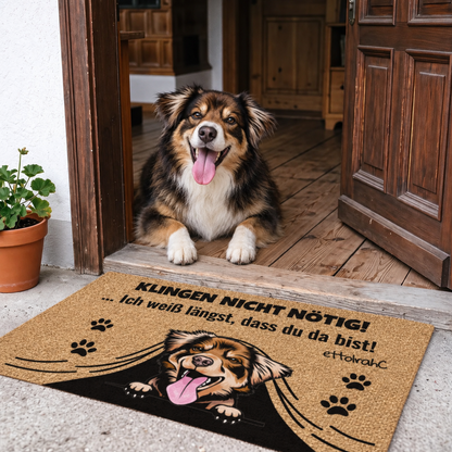 Zerbino in fibra di cocco personalizzato con disegno di cane e il testo "Klingeln nicht nötig!"